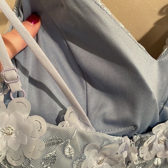 Gorgeous Blue Floral Mini Homecoming dress - Picture 7 of 11